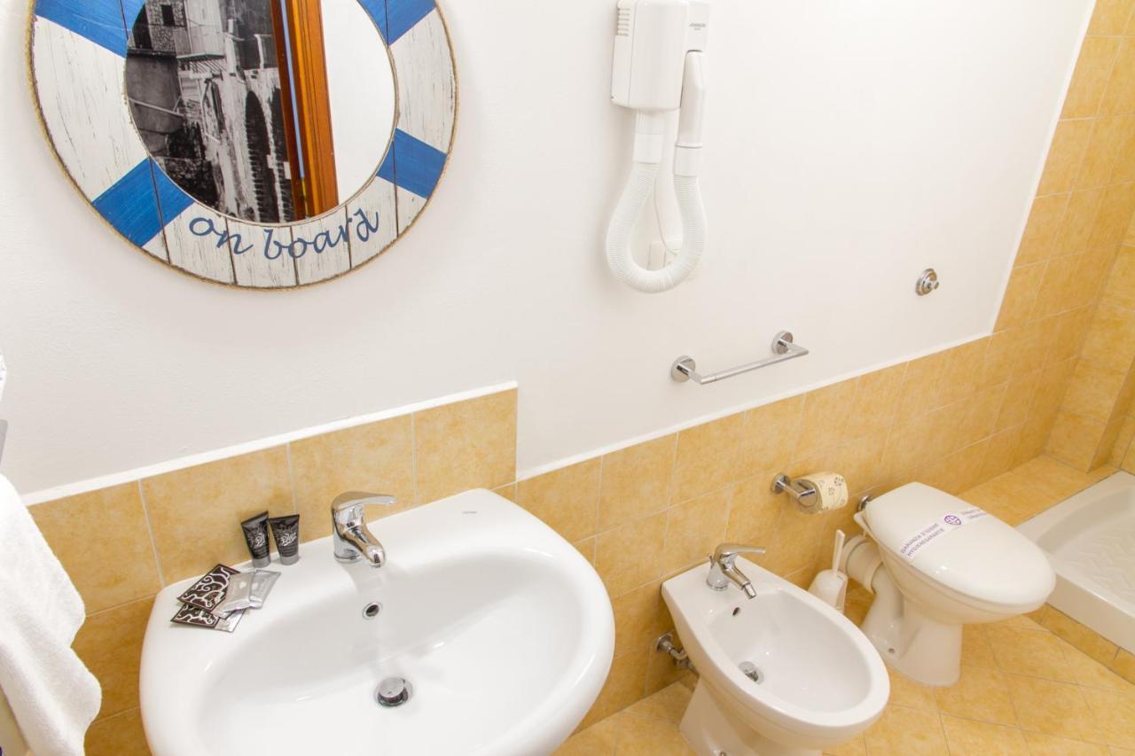 Fisherman Apartment Чефалу Екстериор снимка